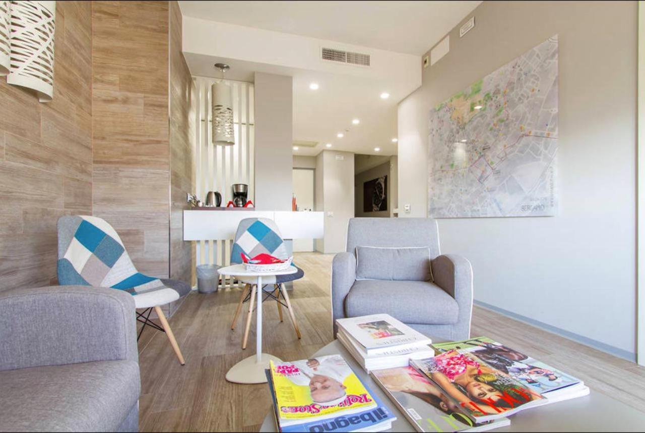 Ginevra Rooms แบร์กาโม ภายนอก รูปภาพ