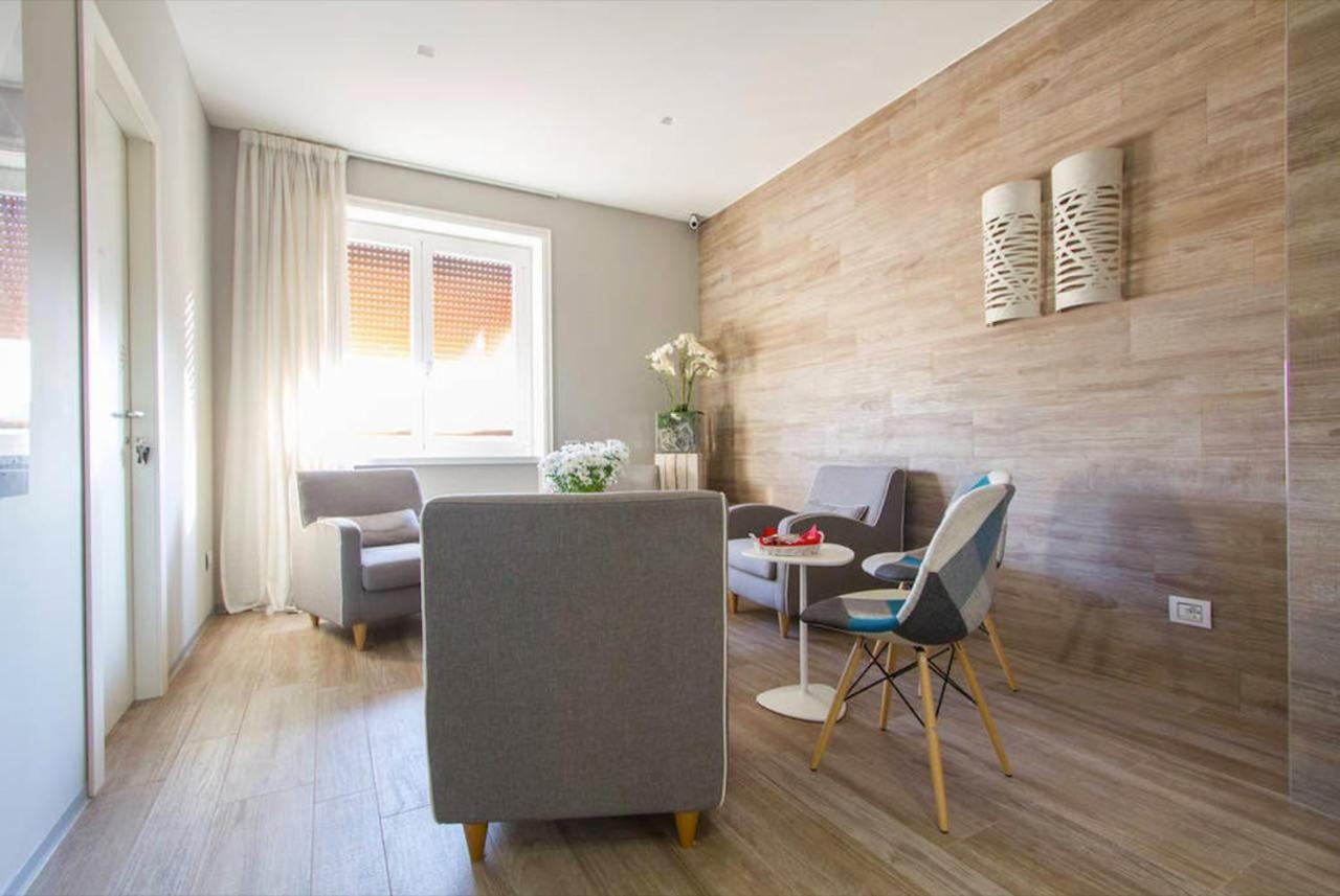 Ginevra Rooms แบร์กาโม ภายนอก รูปภาพ